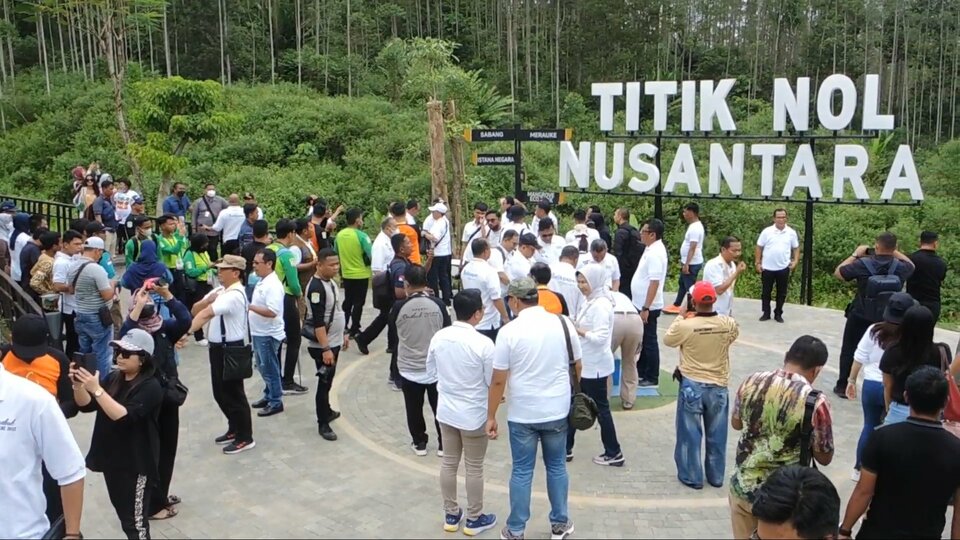 Gambar sampul Yang Bener Aja, Kok Pindah ke IKN?