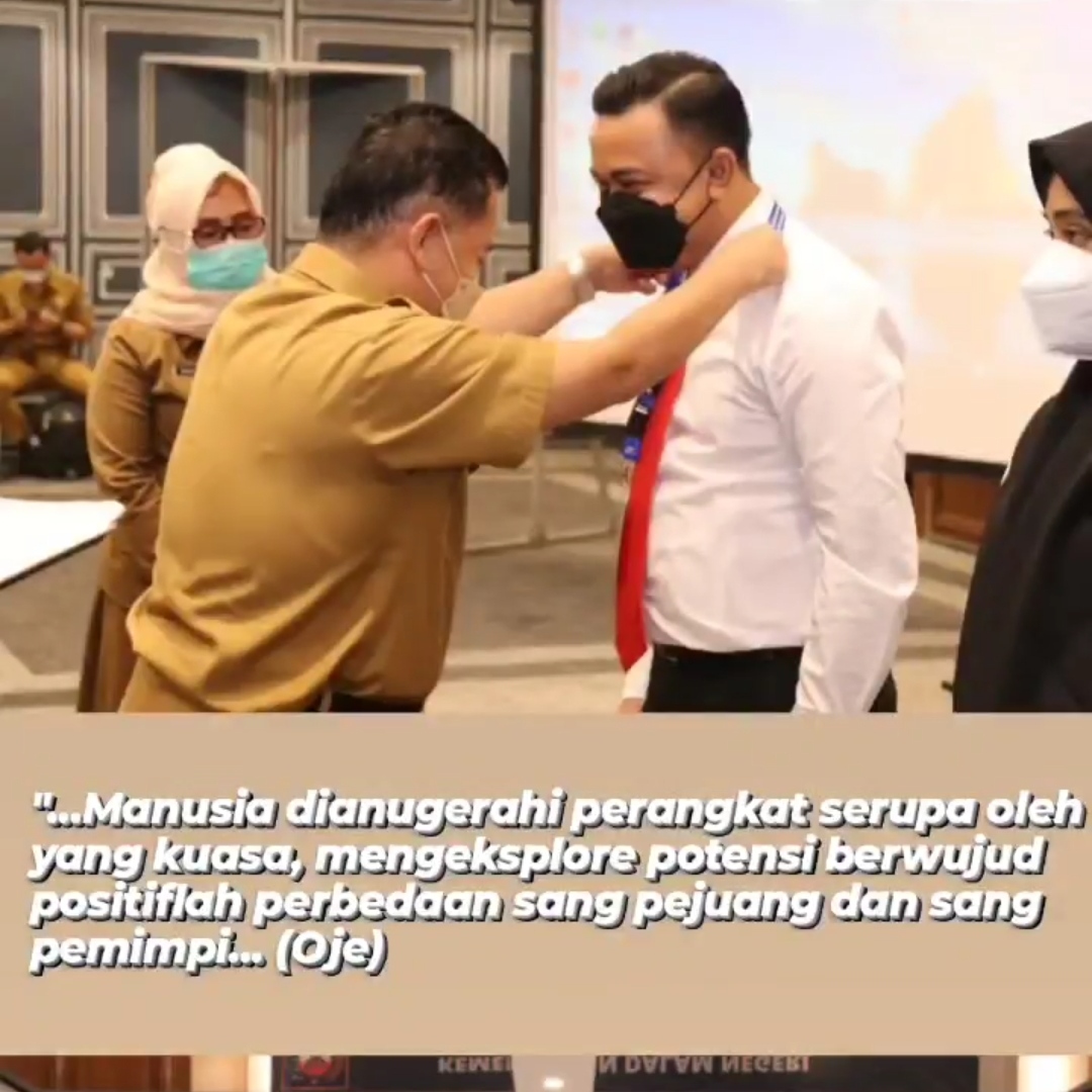Gambar sampul ASN itu Menghampar Teduh, Mengakar-Tangguh