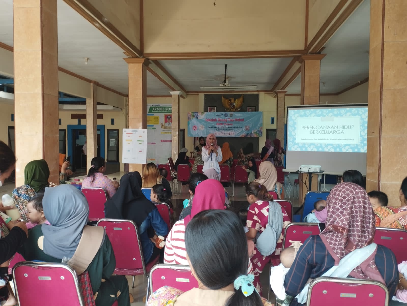 Gambar sampul Cerita Dari Tempat Dinasku : Mengabdi di Desa Untuk Meningkatkan Kualitas Keluarga