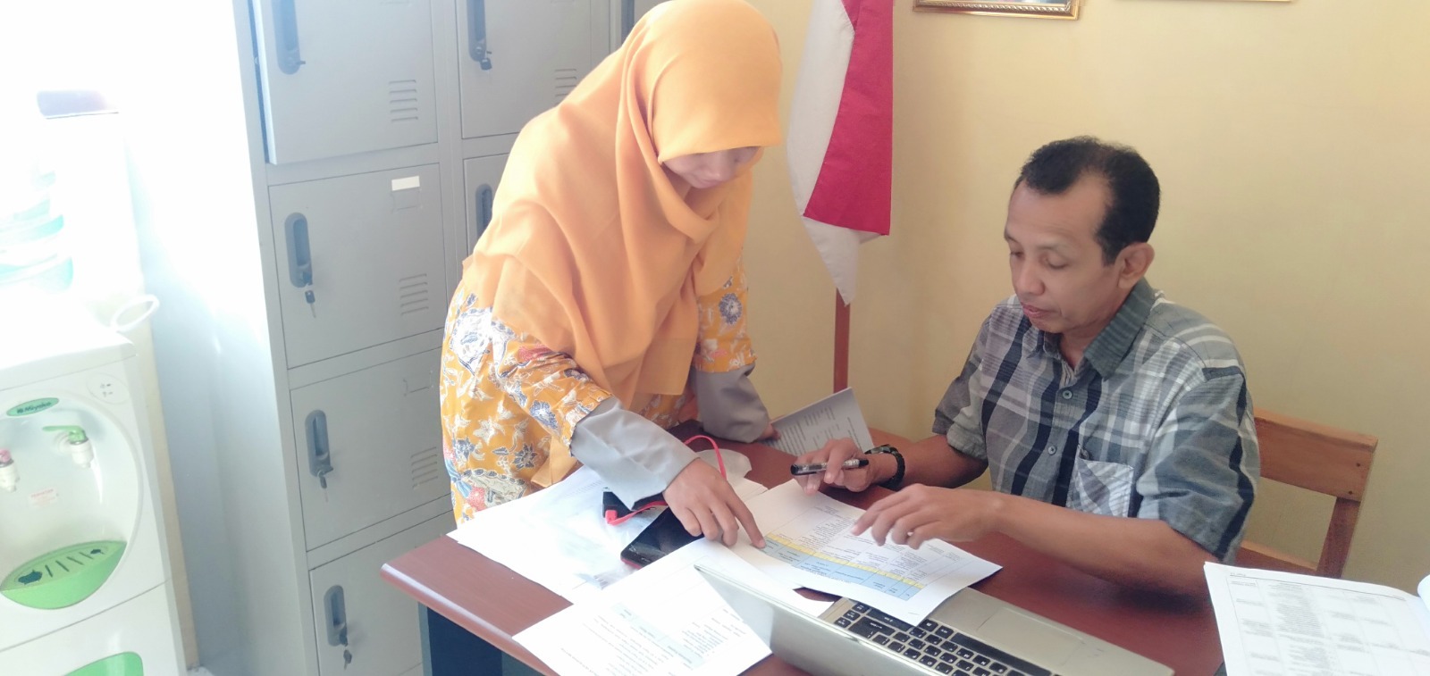 Gambar sampul Pemimpin Bijaksana Warga Sekolah Bahagia