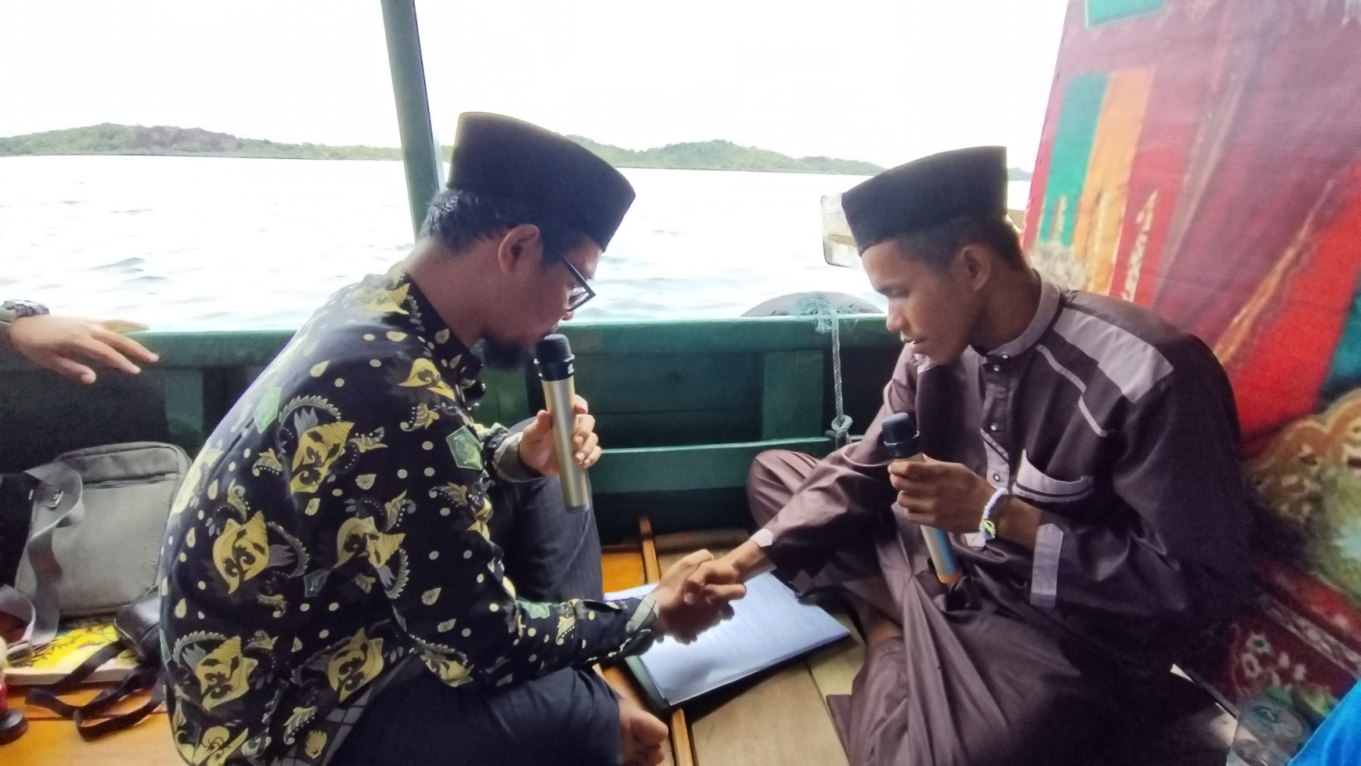 Gambar sampul Perahu LANTERA, Kantorku