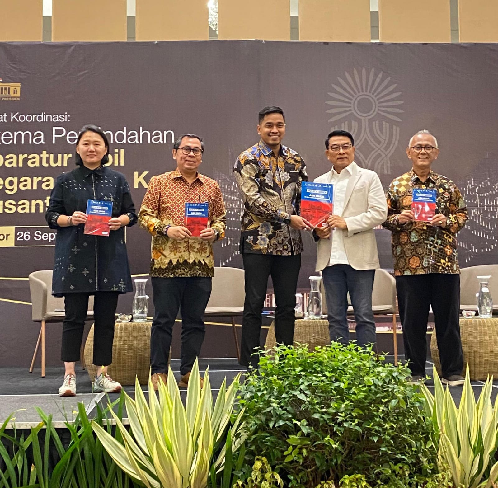 Gambar sampul Policy Brief ASN Muda dan Ibu Kota Nusantara Diserahkan Secara Simbolik pada Rakor Kantor Staf Presiden