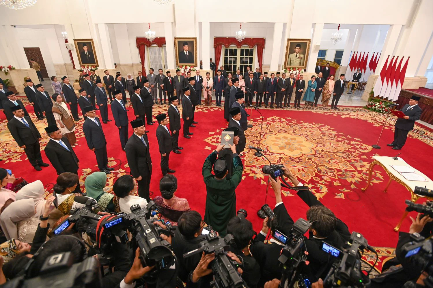 Gambar sampul Kementerian Baru, Harapan Baru