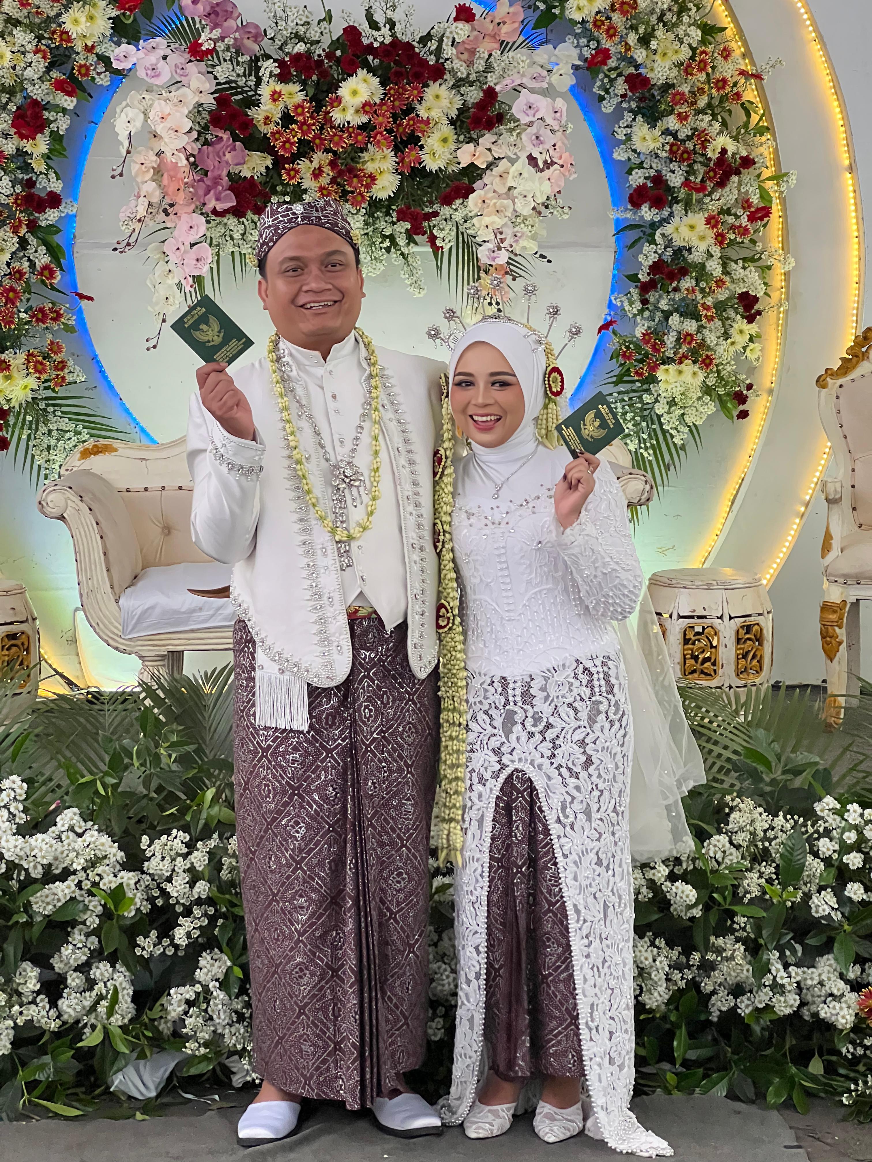 Gambar sampul Kisah Cinta PNS dan PPPK : Cinta yang Tak Terucap, Tapi Terasa